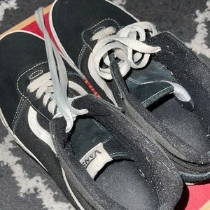 Vans High Top